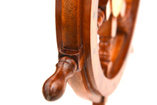 Lade das Bild in den Galerie-Viewer, 47cm - Schiff Steuerrad aus Holz und Messing - bendergold.de
