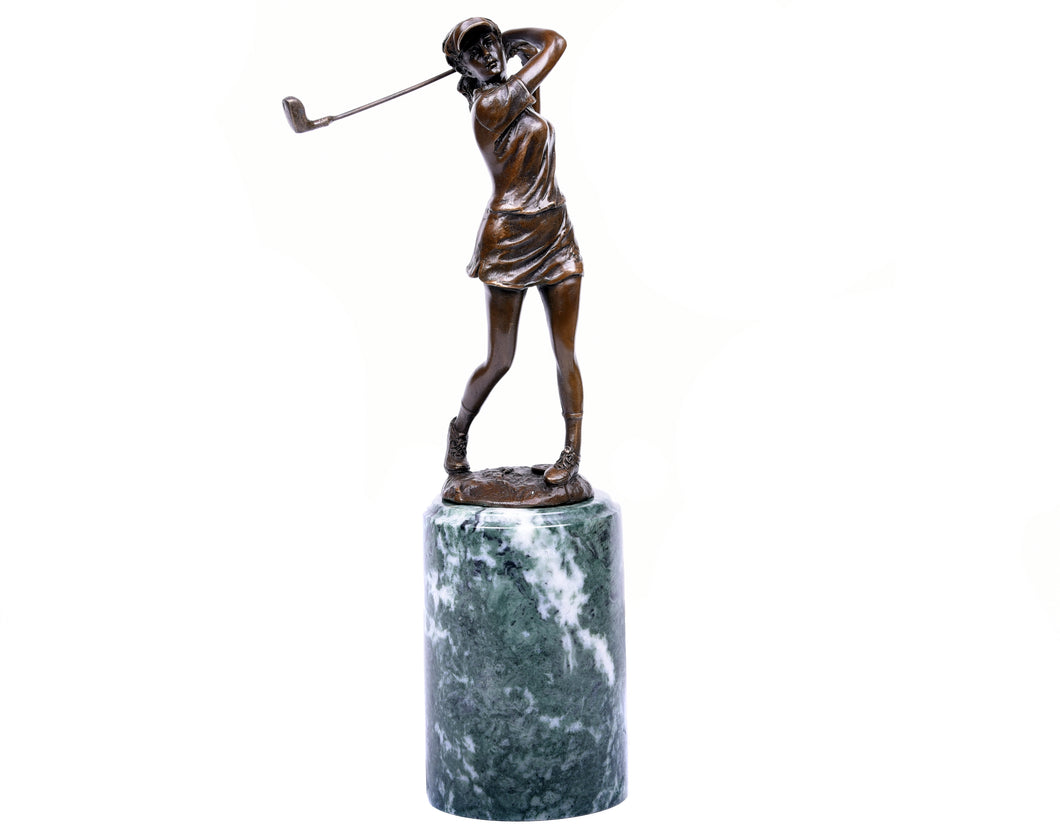 Skulptur Golfspielerin aus Bronze auf grünem Marmor Sockel